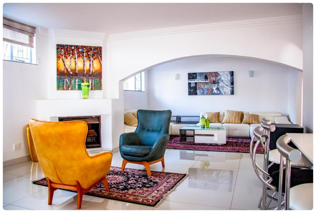 Graceland Conference And Lifestyle Centre Akasia Екстер'єр фото